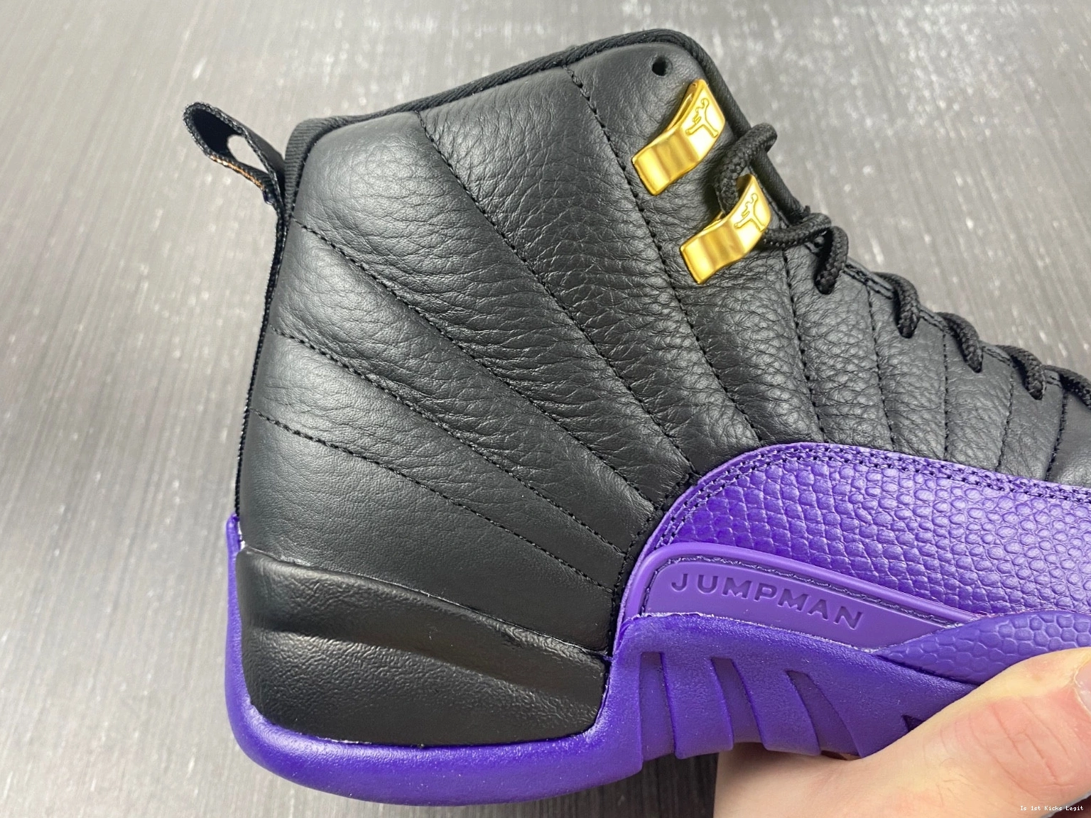 CT8013-057 Field 12 Purple Jordan Air 0409